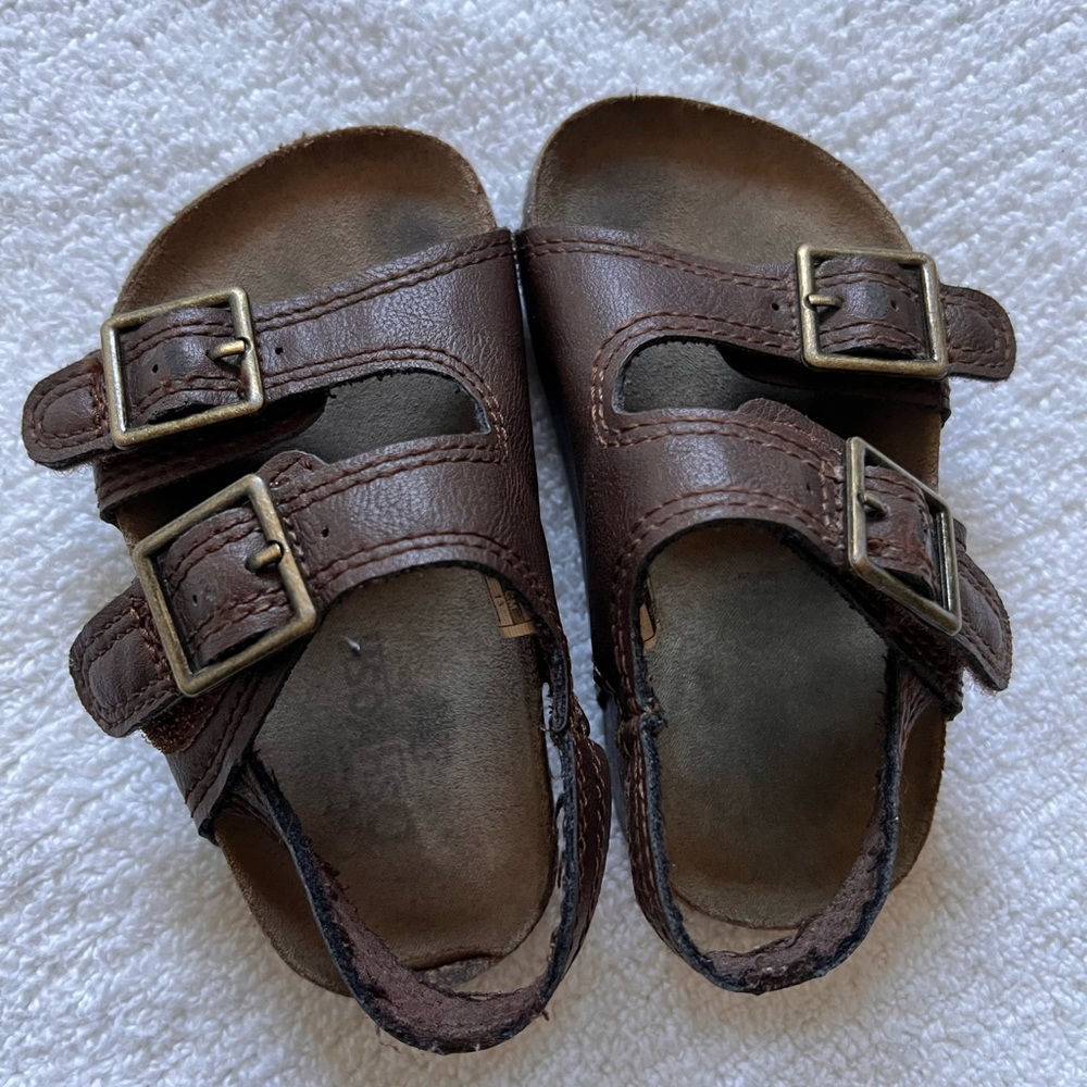 OshKosh Boys Faux Cork Sandals